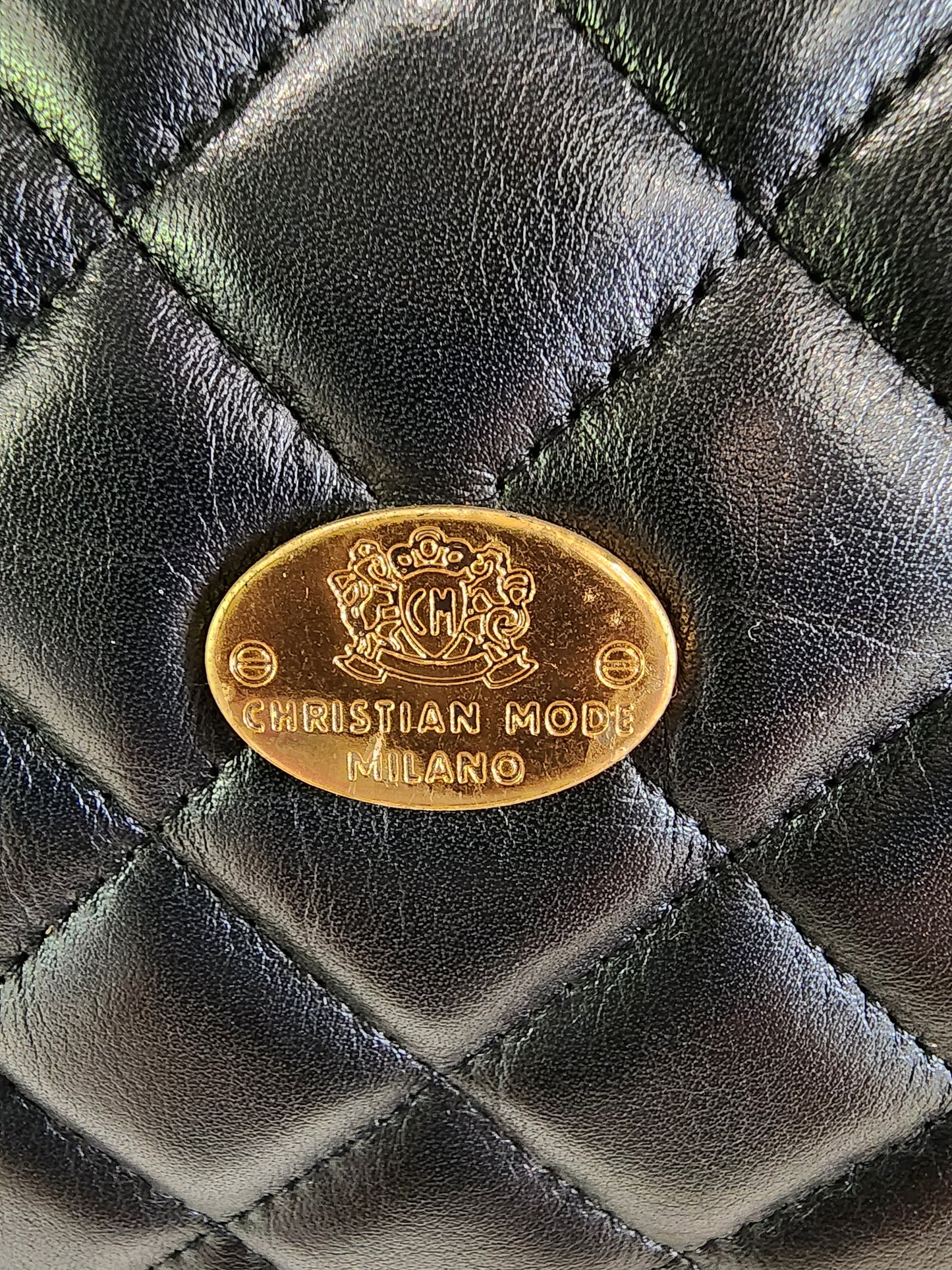 Christian Mode Quilted Handbag in Black