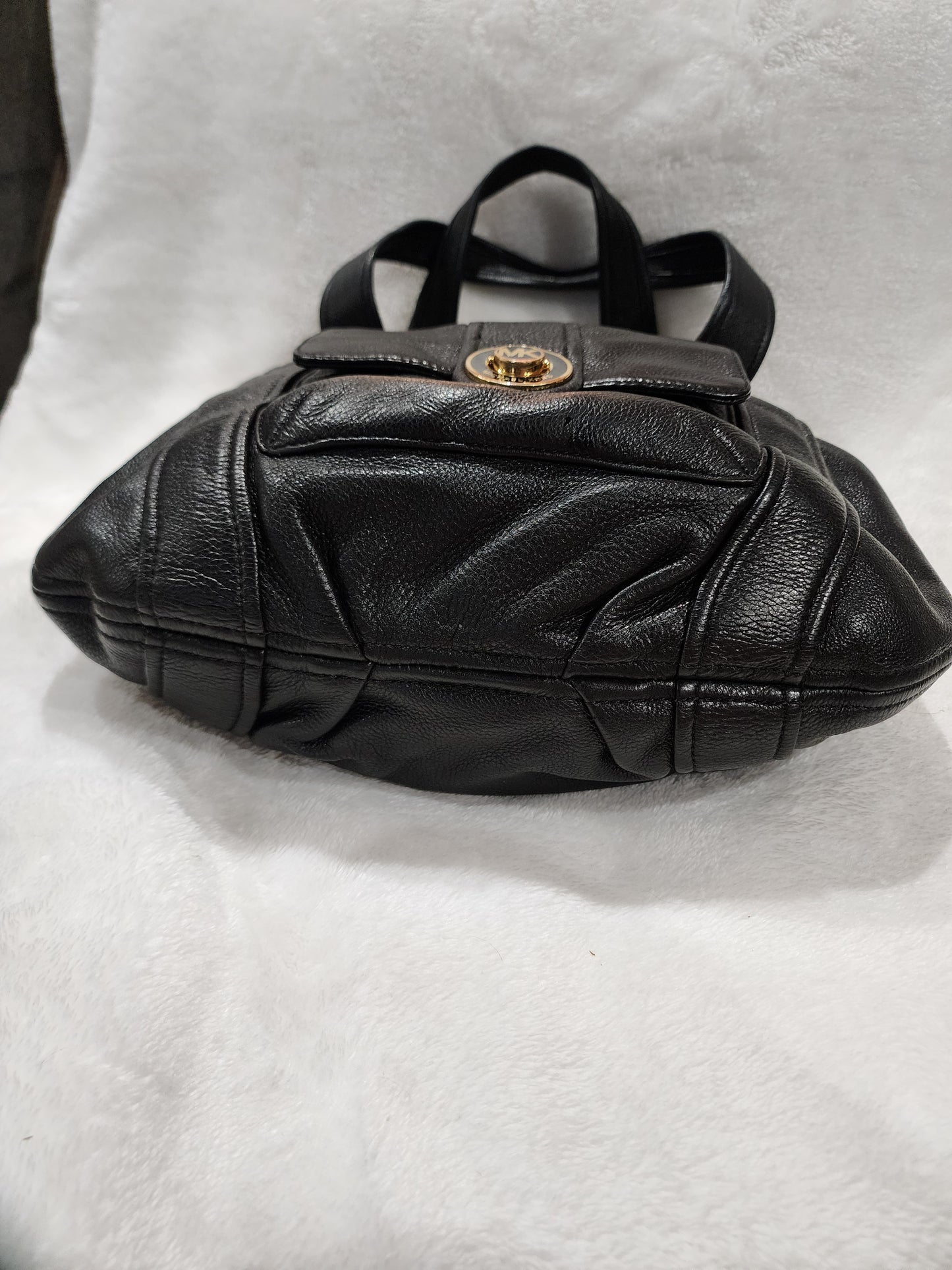 Michael Kors Pushlock Pebbled Leather Tote