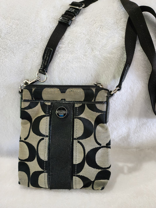 Coach Sutton Signature Swingpack in Gray and Black Canvas