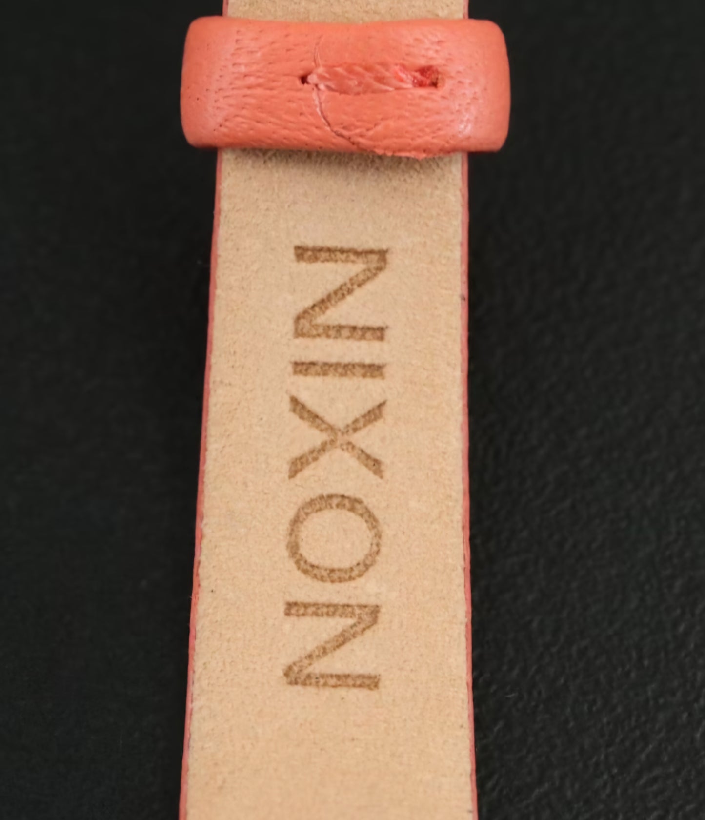Nixon Medium Kensington 32 mm Stainless Steel Quartz Wristwatch NEW IN BOX